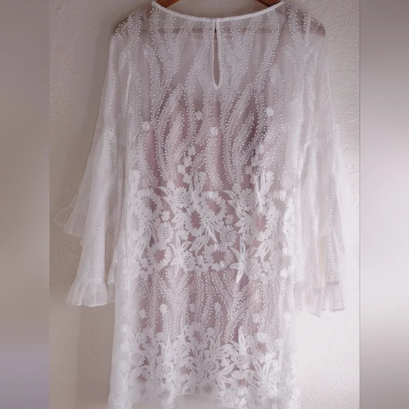 Badgley Mischka Soft White Sheer Lace Mini Dress With Nude Dress Slip - Picture 7 of 8